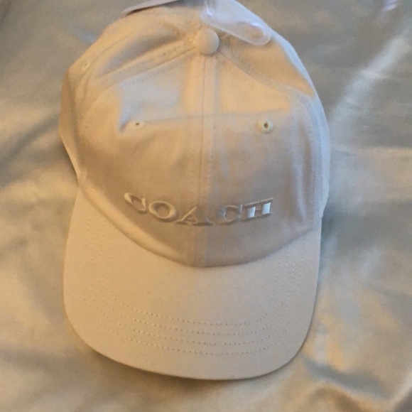 Coach 100% Cotton Embroidered Baseball Hat Color Chalk OS NWT - Picture 13 of 14
